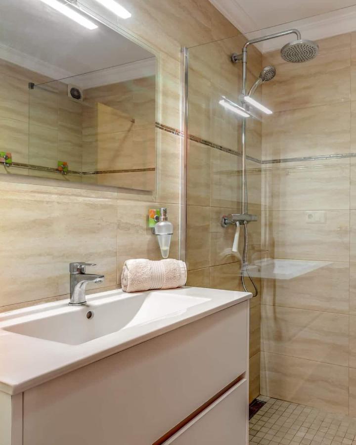Stunning Penthouse In The Centre Of Nerja Apartment Exterior photo